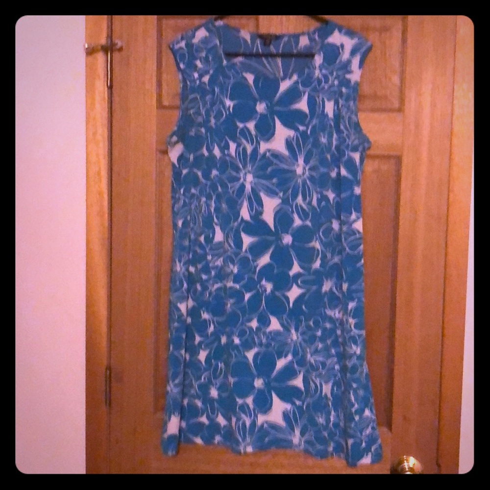 Aqua and white flower sheath dress